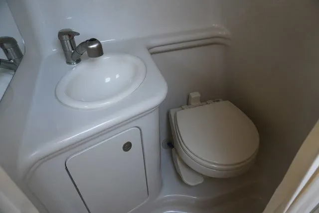 Slide: The Image of Sea Ray Sundancer 260 2008 - 50