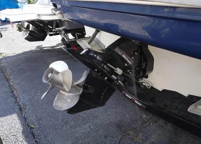 Slide: The Image of Sea Ray Sundancer 260 2008 - 8