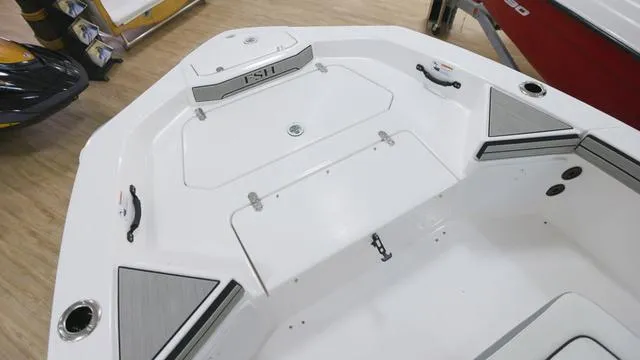 Slide: The Image of Yamaha 195 FSH Sport 2024 - 14