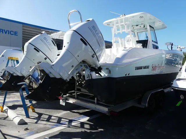 Slide: The Image of Twin Vee 260 GFX CC 2025 - 3