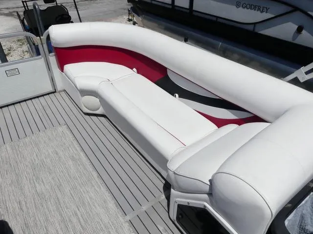 Slide: The Image of Other 240 SUNTANNER 2004 - 10