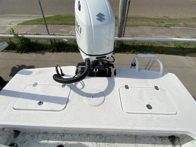 Slide: The Image of 2025 Majek 20 Xtreme boat with Suzuki outboard motor, viewed from above. - 6