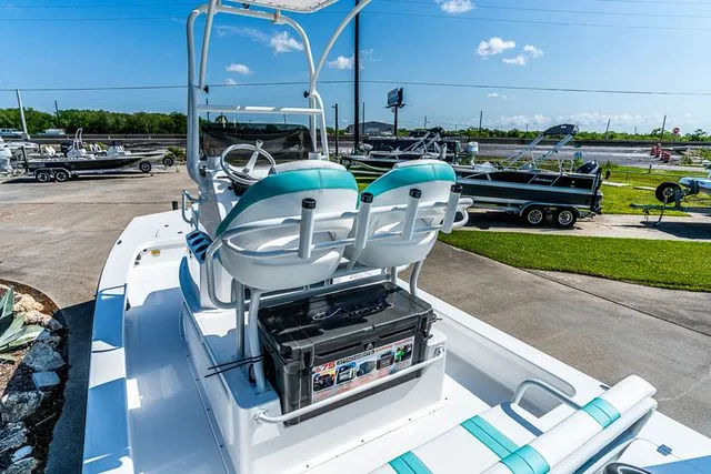 Slide: The Image of Majek M2 ILLUSION 2025 - 5