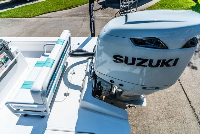 Slide: The Image of Majek M2 ILLUSION 2025 - 7