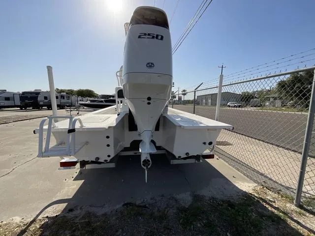 Slide: The Image of Majek M2 ILLUSION 2025 - 6