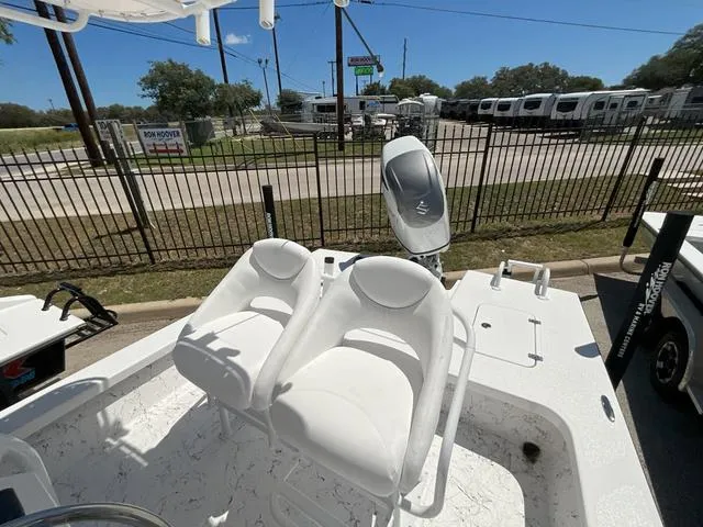 Slide: The Image of Majek 25 Xtreme 2025 - 7