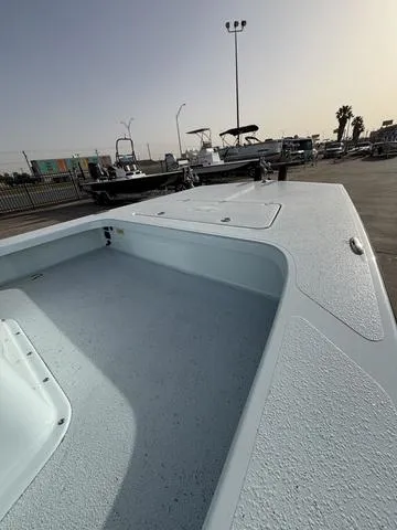 Slide: The Image of Majek M2 ILLUSION 2025 - 5