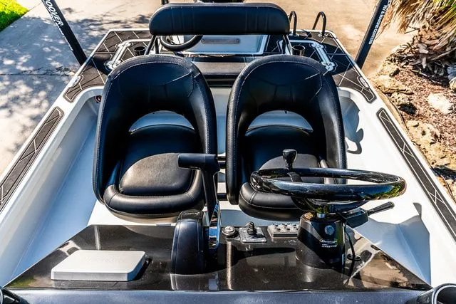 Slide: The Image of Majek M2 ILLUSION 2023 - 12