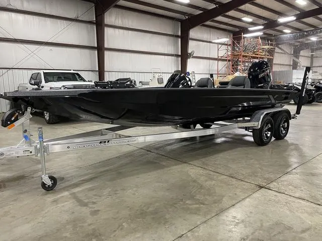 Slide: The Image of Xpress H20C CRAPPIE w/ YAMAHA 175 2025 - 7