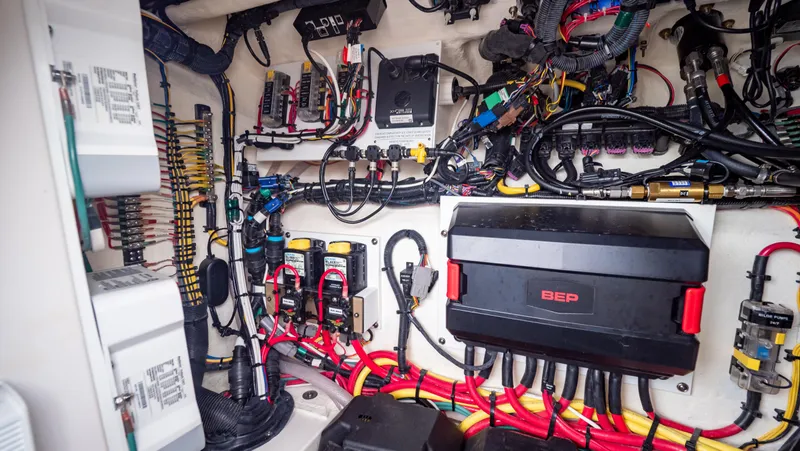 Slide: The Image of Intrepid 409 Valor 2022 - 100