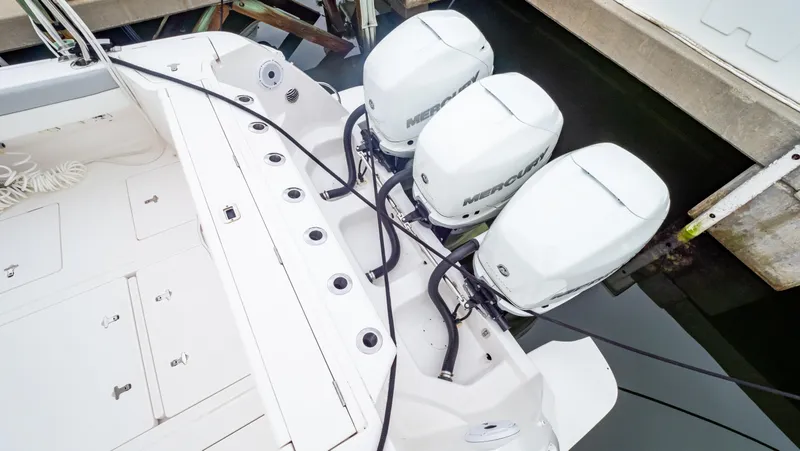 Slide: The Image of Intrepid 409 Valor 2022 - 109