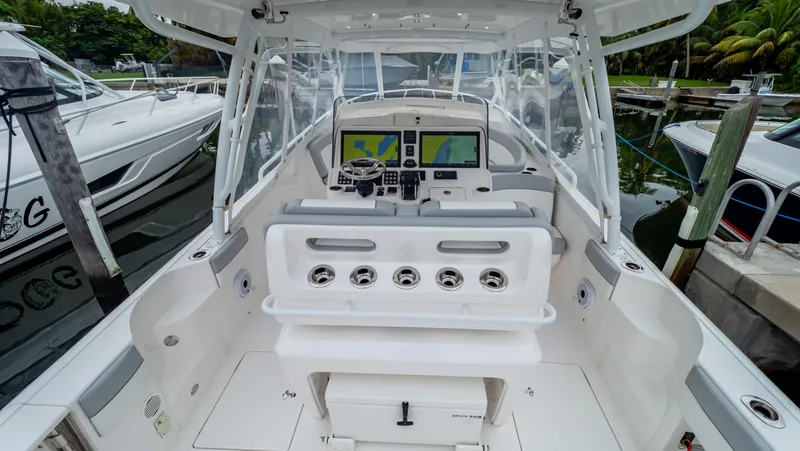 Slide: The Image of Intrepid 409 Valor 2022 - 112