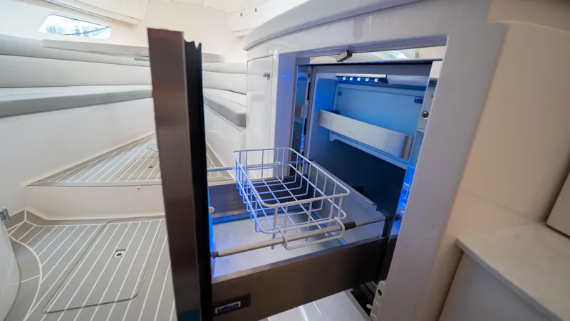 Slide: The Image of Intrepid 409 Valor 2022 - 137