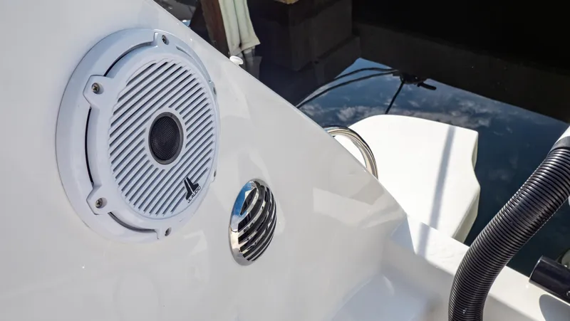 Slide: The Image of Speaker and vent on 2022 Intrepid 409 Valor boat deck. - 37
