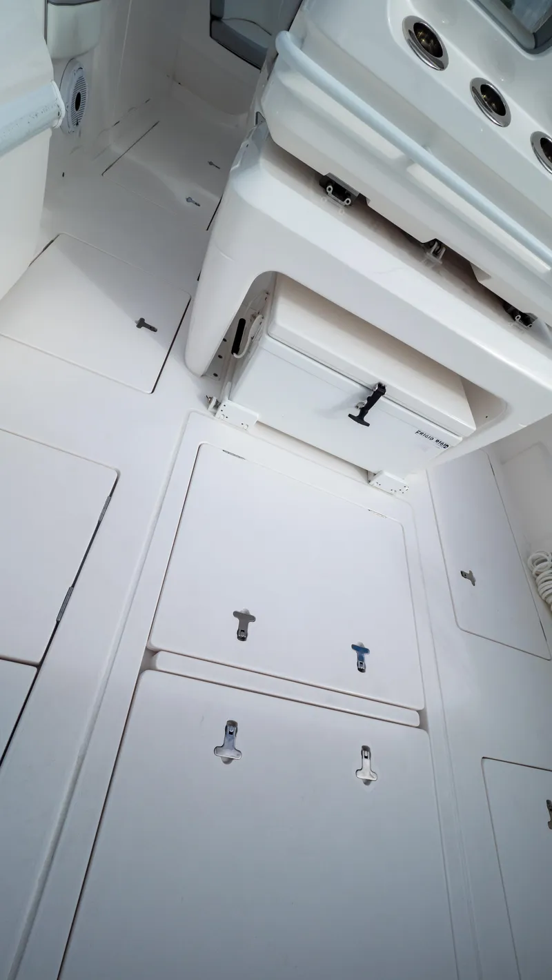 Slide: The Image of Intrepid 409 Valor 2022 - 57