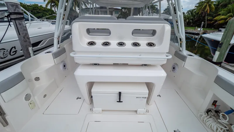 Slide: The Image of Intrepid 409 Valor 2022 - 61