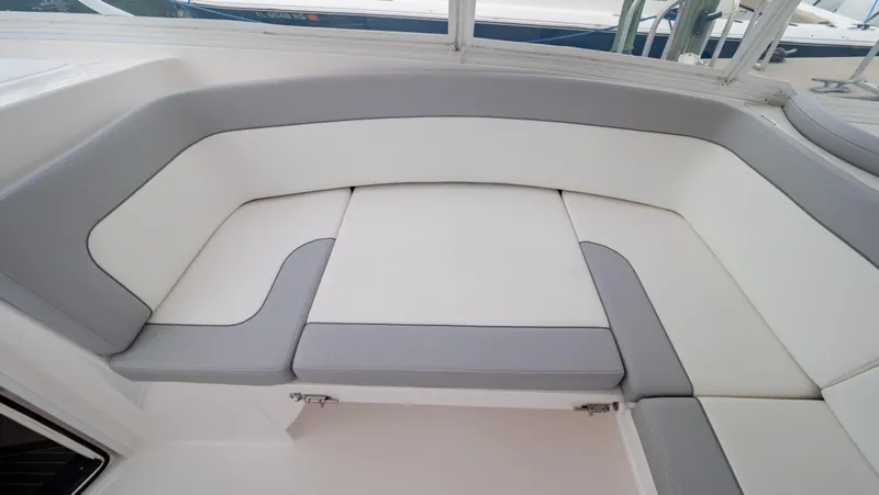 Slide: The Image of Intrepid 409 Valor 2022 - 97