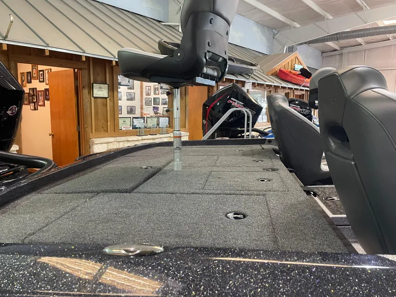 Slide: The Image of 2025 Nitro Z21 XL Pro boat interior with seating and storage compartments. - 8