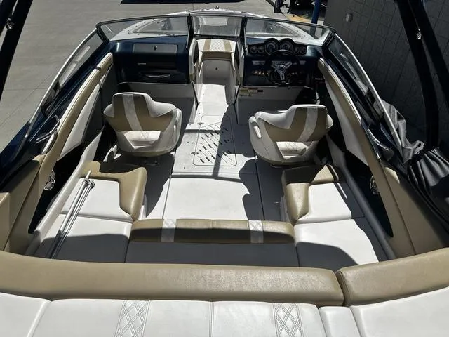 Slide: The Image of Glastron GT 225 2016 - 14