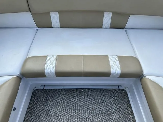 Slide: The Image of Glastron GT 225 2016 - 31