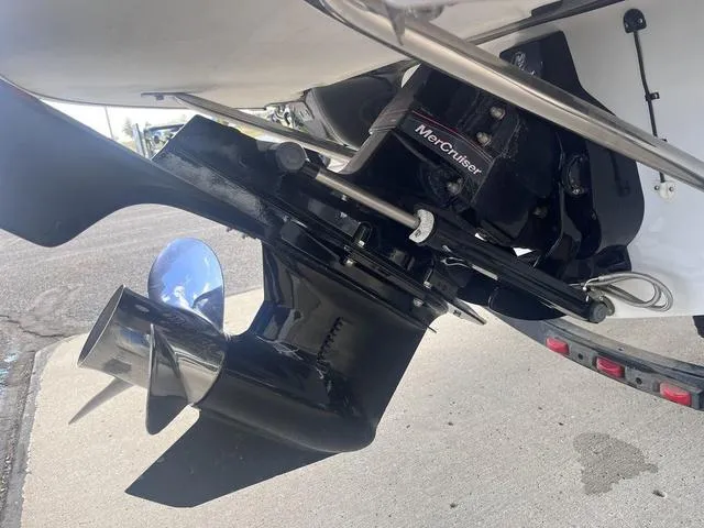 Slide: The Image of 2013 Crownline 18 SS boat with MerCruiser outdrive, close-up view. - 16