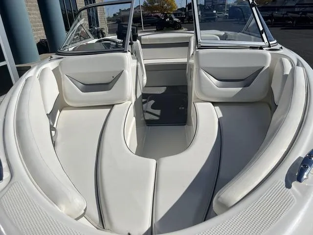 Slide: The Image of Bayliner 185 Bowrider 2008 - 11
