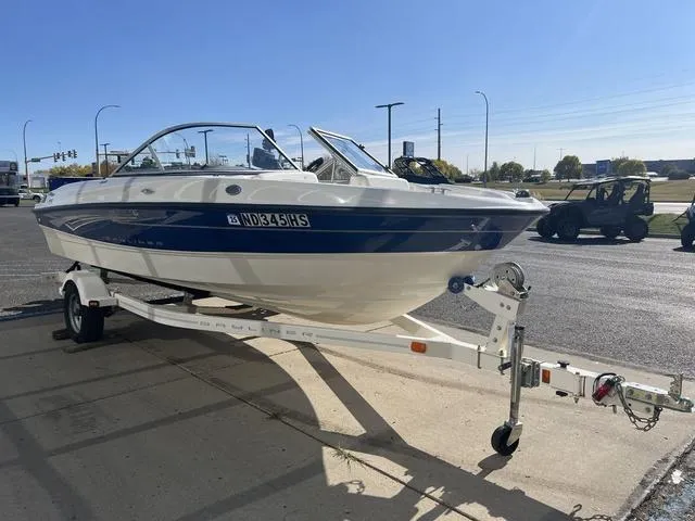 Slide: The Image of Bayliner 185 Bowrider 2008 - 12