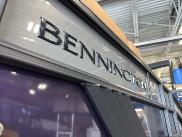 Slide: The Image of Bennington 22 MSB Tritoon Pontoon 2025 - 5