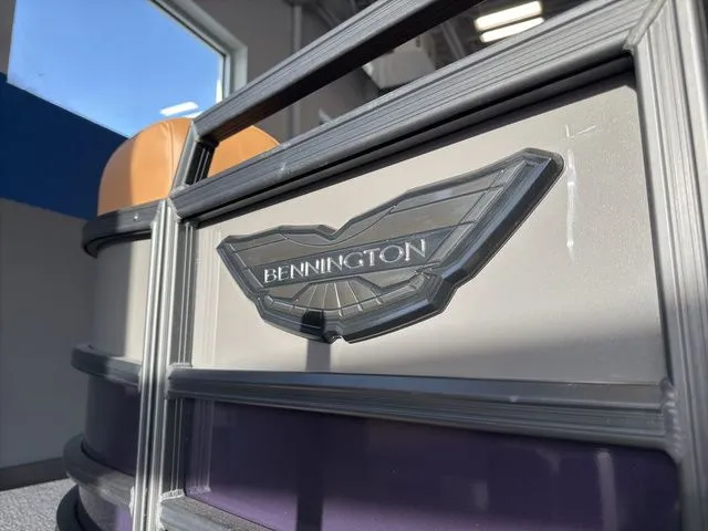 Slide: The Image of Bennington 22 MSB Tritoon Pontoon 2025 - 9