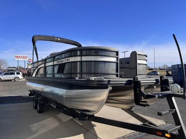 Slide: The Image of Bennington 23LSR SPS Tri-Toon Pontoon 2025 - 6