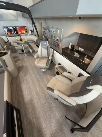 Slide: The Image of Bennington 22SSSE 2025 - 5