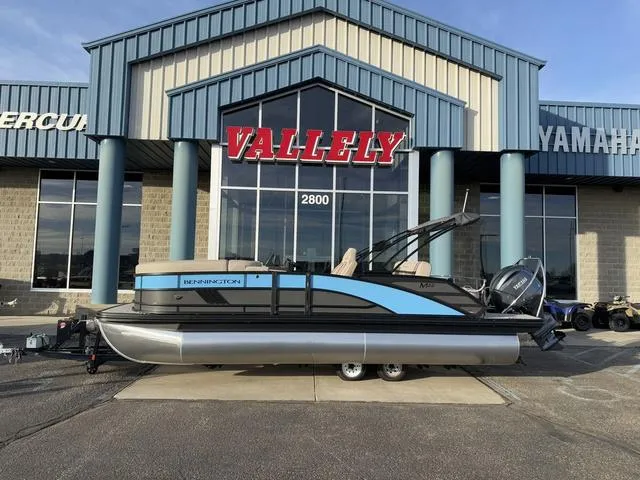 Slide: The Image of Bennington 22MSB SPS Tri-Toon Pontoon 2025 - 1