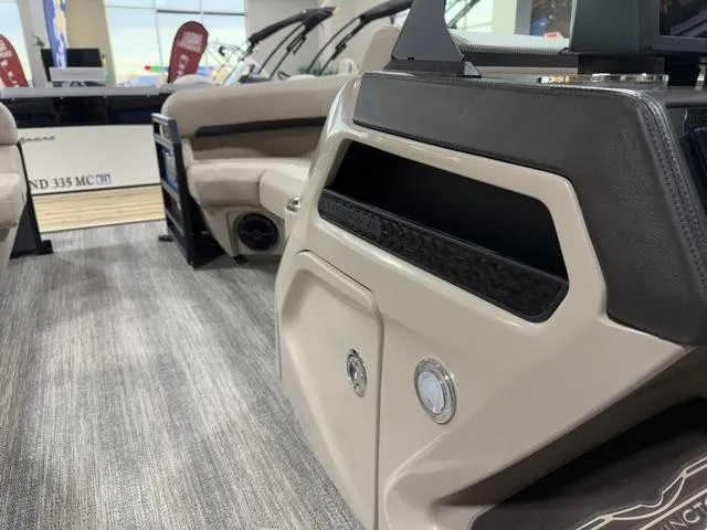 Slide: The Image of Bennington 22MSB SPS Tri-Toon Pontoon 2025 - 18