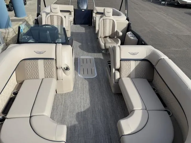 Slide: The Image of Bennington 22MFB Tri-Toon Pontoon 2025 - 17