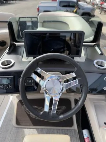 Slide: The Image of Bennington 22MFB Tri-Toon Pontoon 2025 - 34