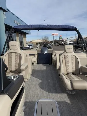 Slide: The Image of Bennington 22MFB Tri-Toon Pontoon 2025 - 37