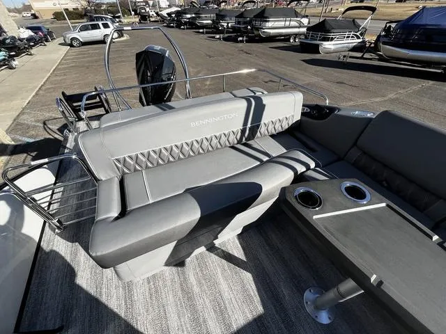 Slide: The Image of Bennington 23RSB Tri-Toon Pontoon 2025 - 9