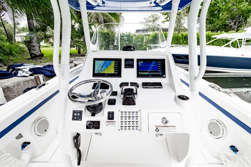 Slide: The Image of Intrepid 327 Center Console 2018 - 75