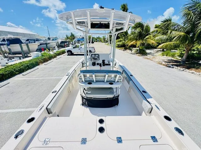 Slide: The Image of Carolina 21 Ultra Elite 2025 - 9