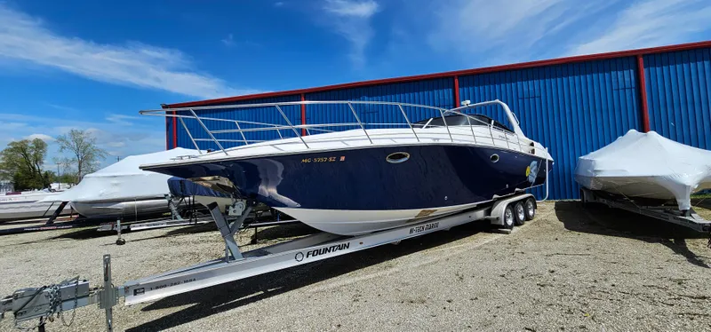 Slide: The Image of Fountain 38 Express Cruiser 2002 - 52
