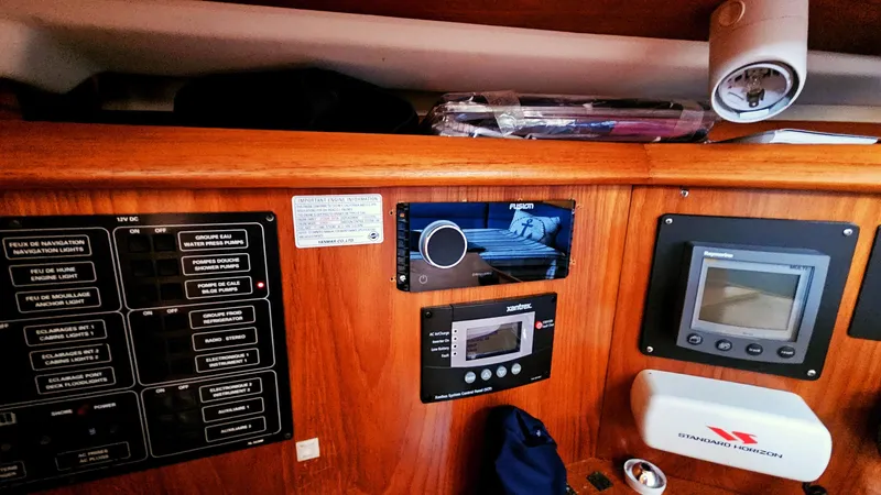 Slide: The Image of Jeanneau 37 Sun Odessey 2004 - 24