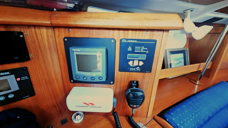 Slide: The Image of Jeanneau 37 Sun Odessey 2004 - 26