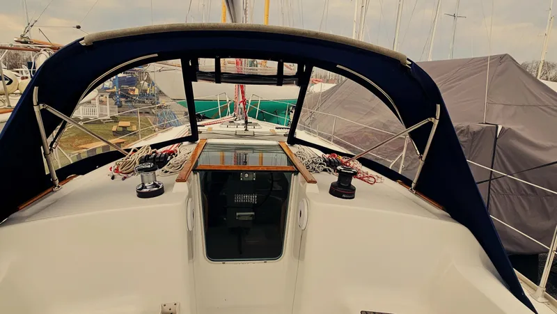 Slide: The Image of Jeanneau 37 Sun Odessey 2004 - 8