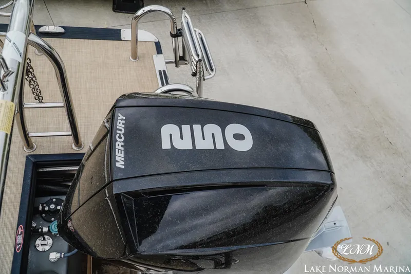 Slide: The Image of 2023 Harris FloteBote 230 Solstice with Mercury outboard engine at Lake Norman Marina. - 5