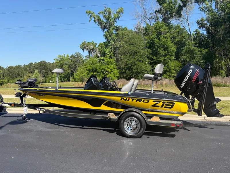 The Image of 2017 Nitro Z19 boat with Mercury engine, parked on a sunny day. - 0