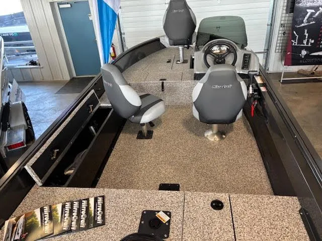 Slide: The Image of MirroCraft Outfitter 167SC 2025 - 8