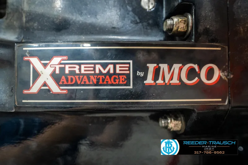 Slide: The Image of Xtreme Advantage by IMCO label on 2001 Eliminator 26 Daytona boat component. - 39