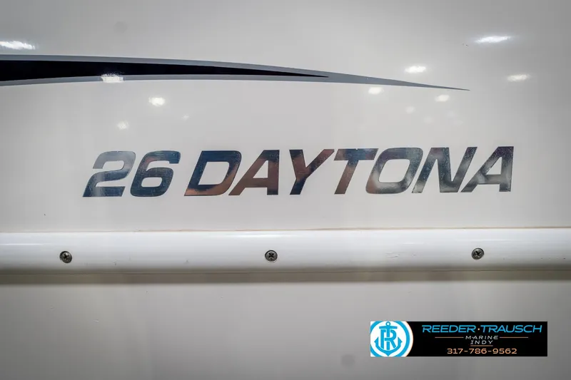 Slide: The Image of 2001 Eliminator 26 Daytona boat logo with Reeder-Trausch Marine branding. - 42
