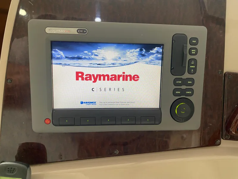 Slide: The Image of Raymarine C-Series display on 2009 Sea Ray 350 Sundancer boat dashboard. - 22
