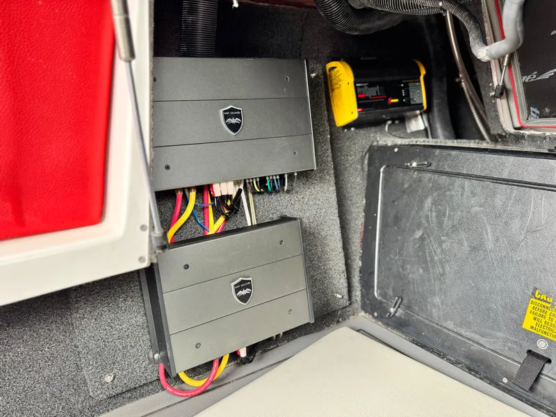 Slide: The Image of Tigé RZX3 2018 - 34